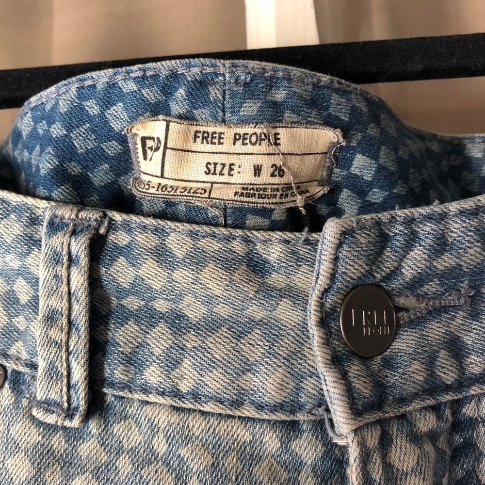 Free People Jeans w/ Light Pattern